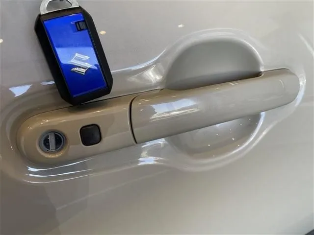 クロスビー（スズキ）の車両写真