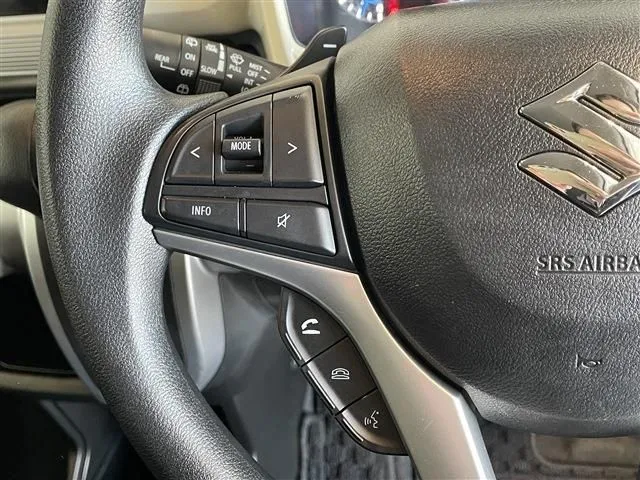 クロスビー（スズキ）の車両写真