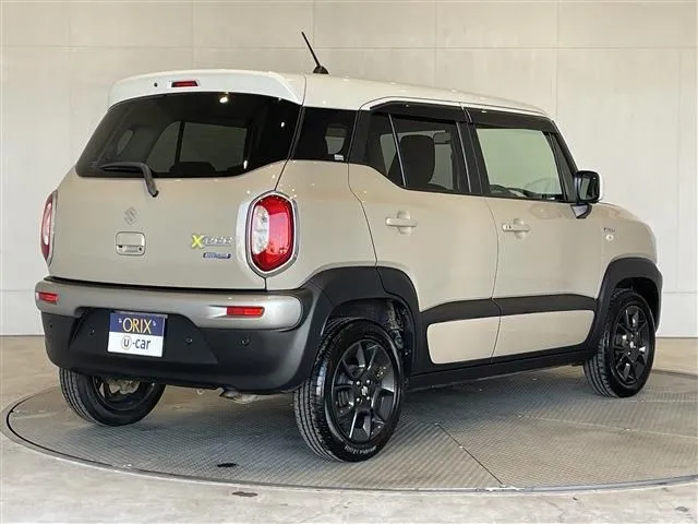 クロスビー（スズキ）の車両写真