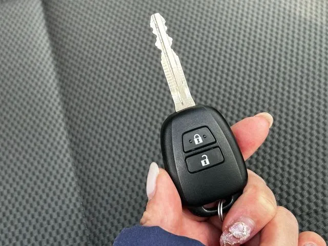 ハイエースバン　２ＷＤ（トヨタ）の車両写真