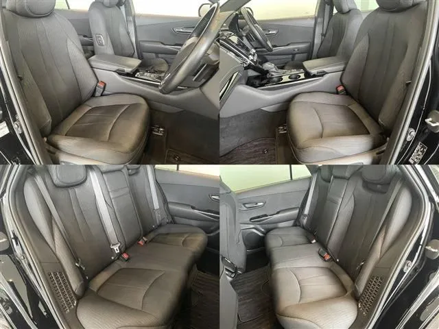 クラウン セダン ハイブリッド(トヨタ)の車両写真