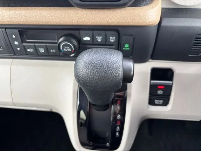 ホンダ　Ｎ　ＢＯＸ