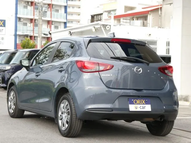 ＭＡＺＤＡ２（マツダ）の車両写真