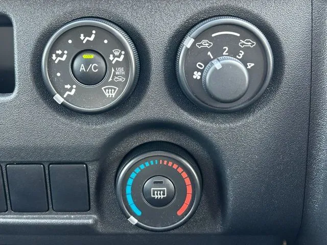 トヨタ　ハイエースバン　１．１５ｔ　２ＷＤ