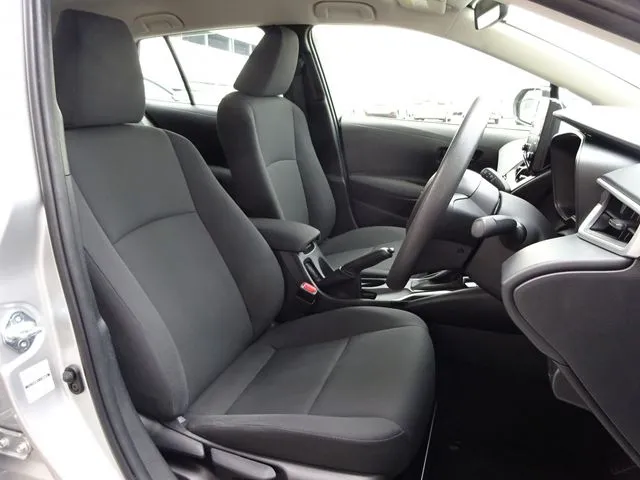カローラ　ツーリング（トヨタ）の車両写真