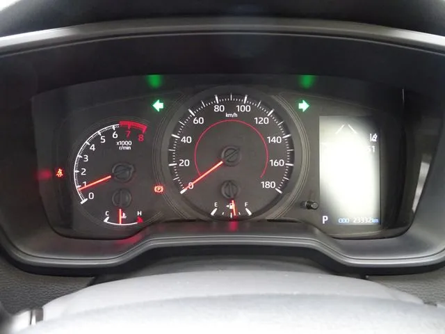 カローラ　ツーリング（トヨタ）の車両写真