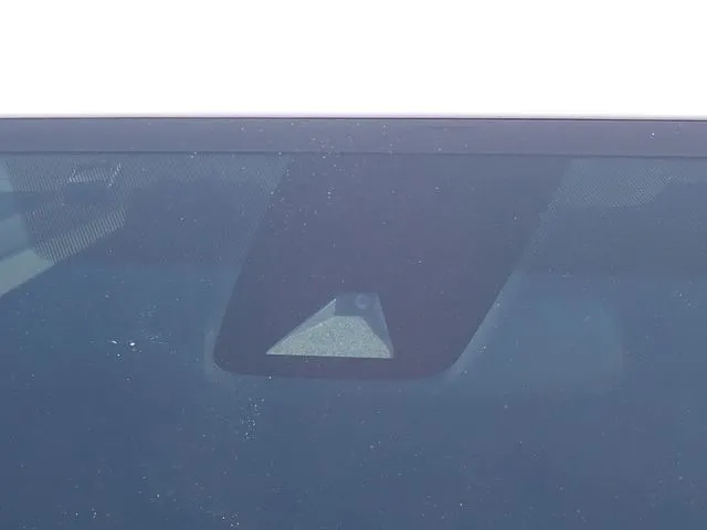 プリウス　アルファ（トヨタ）の車両写真