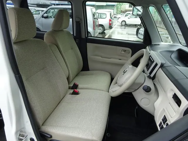 ダイハツ ムーヴ キャンバス