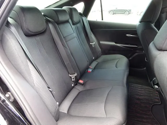 クラウン　セダン（トヨタ）の車両写真