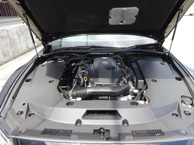 クラウン　セダン（トヨタ）の車両写真