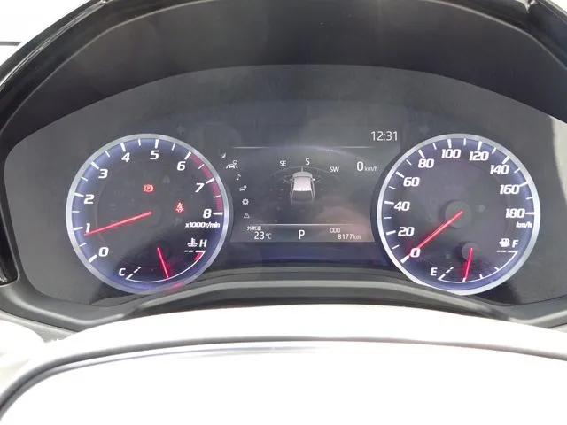 クラウン　セダン（トヨタ）の車両写真