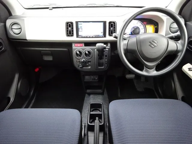 アルト（スズキ）の車両写真