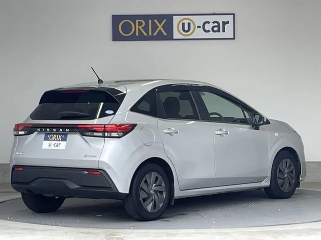 ニッサン　ノート