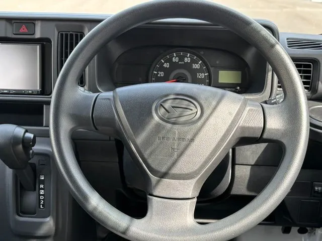 ダイハツ　ハイゼットカーゴ