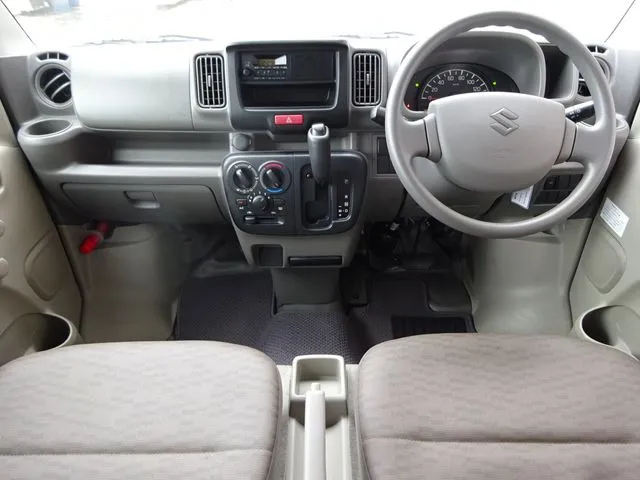エブリイバン　４ＷＤ（スズキ）の車両写真