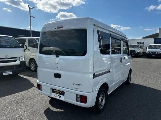 スズキ　エブリイバン