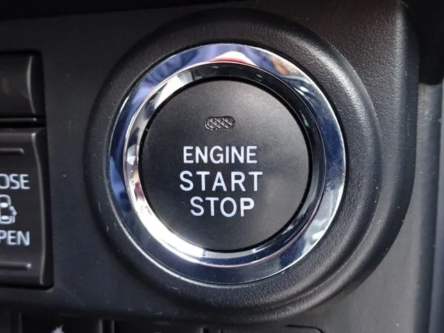 ルーミー（トヨタ）の車両写真
