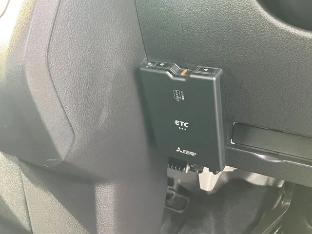 ダイハツ　ハイゼットカーゴ　４ＷＤ