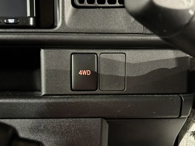 ハイゼットカーゴ　４ＷＤ（ダイハツ）の車両写真