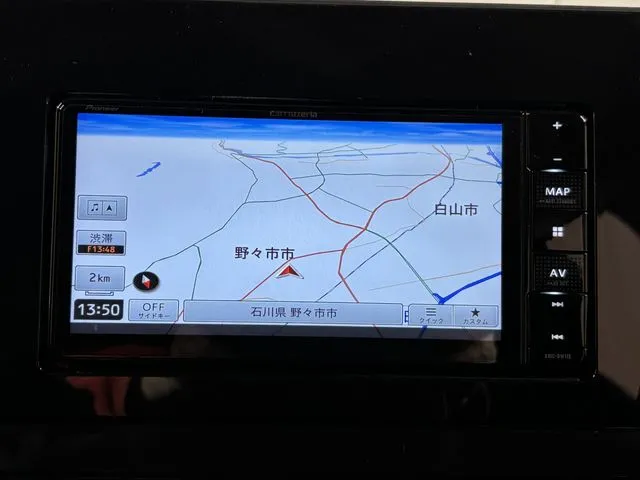 ノート　４ＷＤ（ニッサン）の車両写真