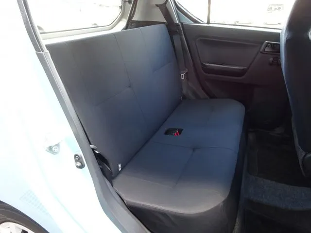 ミラ　イース（ダイハツ）の車両写真