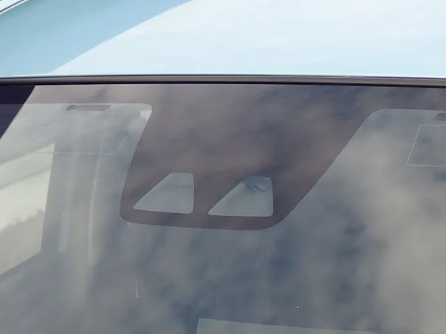 ミラ　イース（ダイハツ）の車両写真