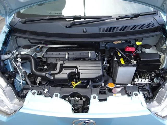 ミラ　イース（ダイハツ）の車両写真