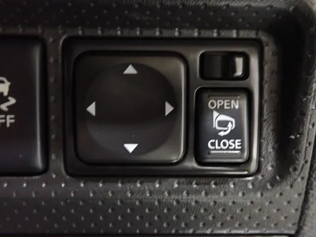 ニッサン　ＮＶ１５０　ＡＤ　２ＷＤ