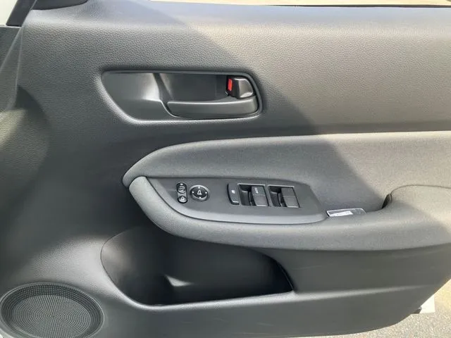 ホンダ フィット e:HEV 4WD