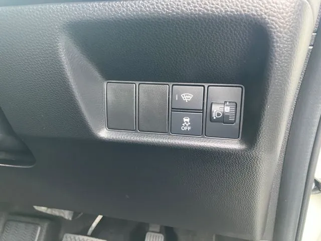 ホンダ フィット e:HEV 4WD