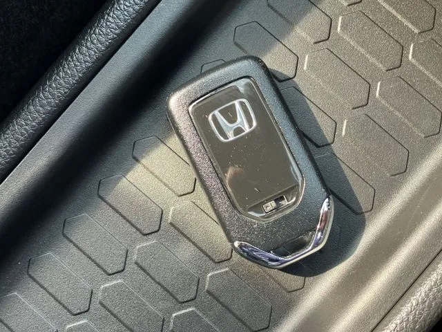 ホンダ フィット e:HEV 4WD