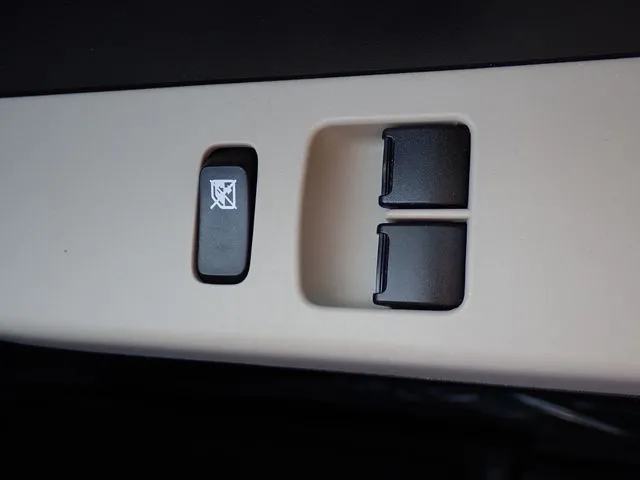 アルト　４ＷＤ（スズキ）の車両写真