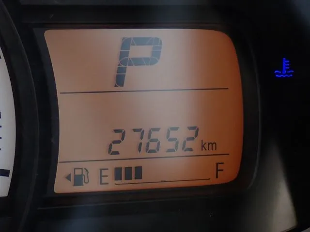 アルト　４ＷＤ（スズキ）の車両写真