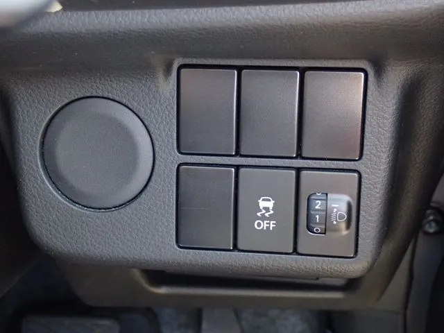 アルト　４ＷＤ（スズキ）の車両写真