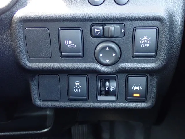 ノート（ニッサン）の車両写真