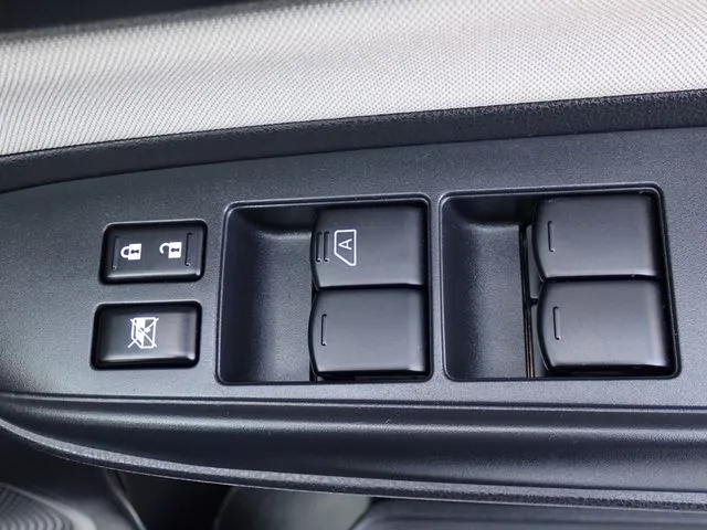 ノート（ニッサン）の車両写真