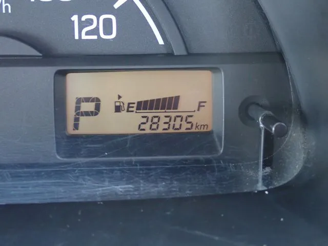 キャリイトラック　４ＷＤ（スズキ）の車両写真