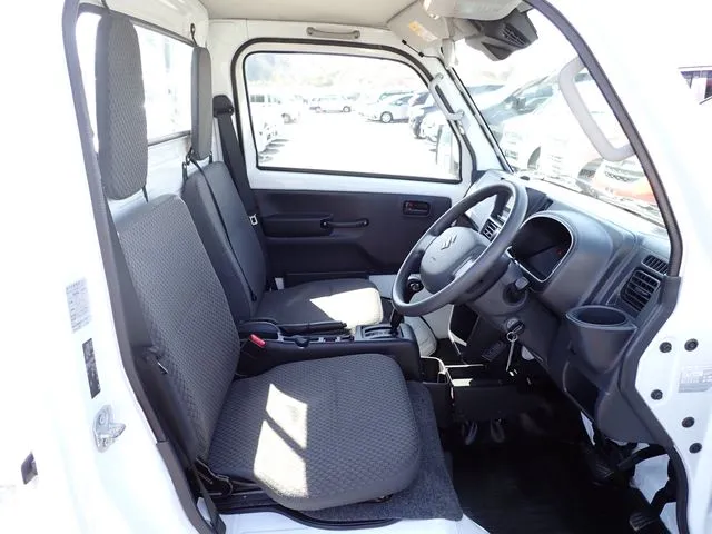 キャリイトラック　４ＷＤ（スズキ）の車両写真