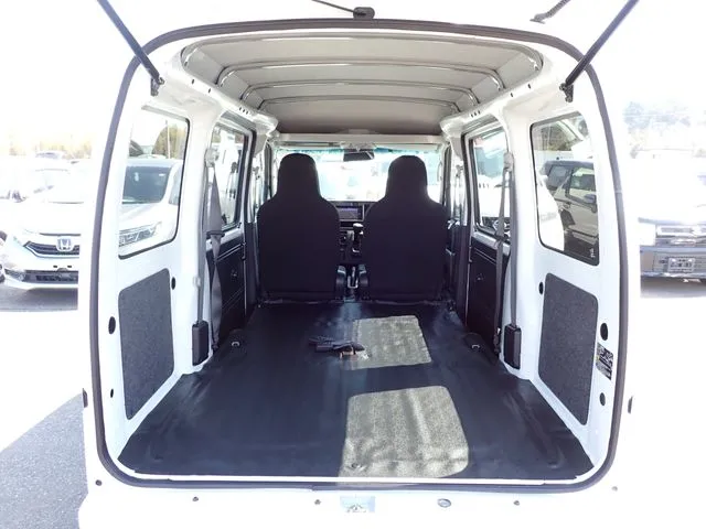 ハイゼットカーゴ（ダイハツ）の車両写真