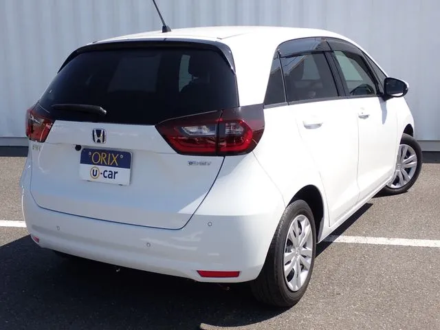 フィット　ｅ：ＨＥＶ（ホンダ）の車両写真