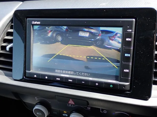 フィット　ｅ：ＨＥＶ（ホンダ）の車両写真