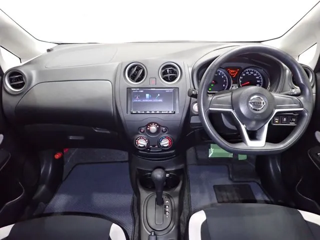 ニッサン ノート