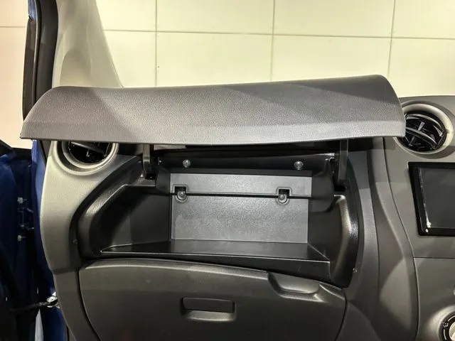 ニッサン　ノート