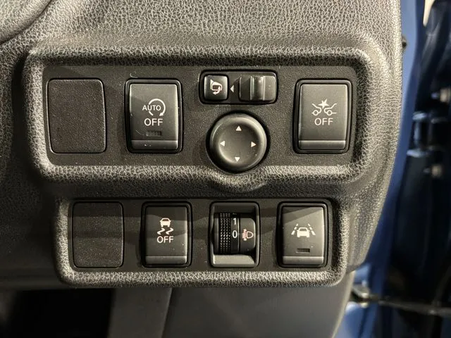 ニッサン　ノート