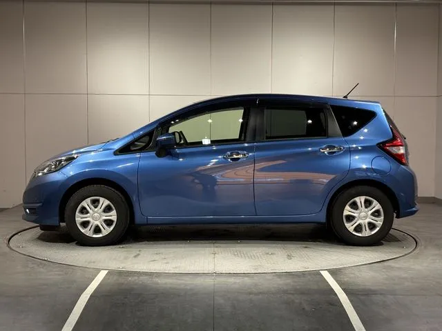 ニッサン　ノート