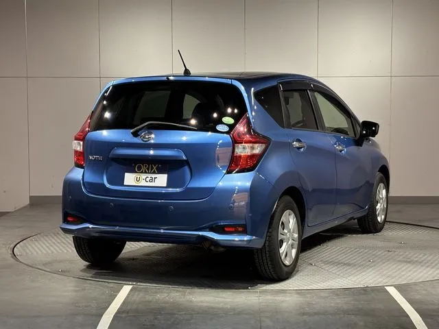 ニッサン　ノート