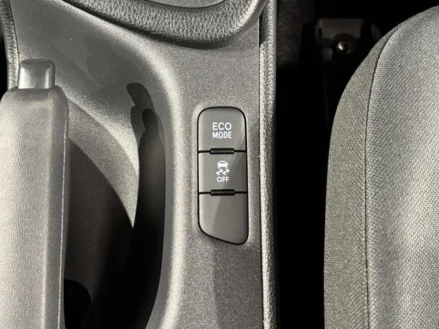 トヨタ　ヤリス