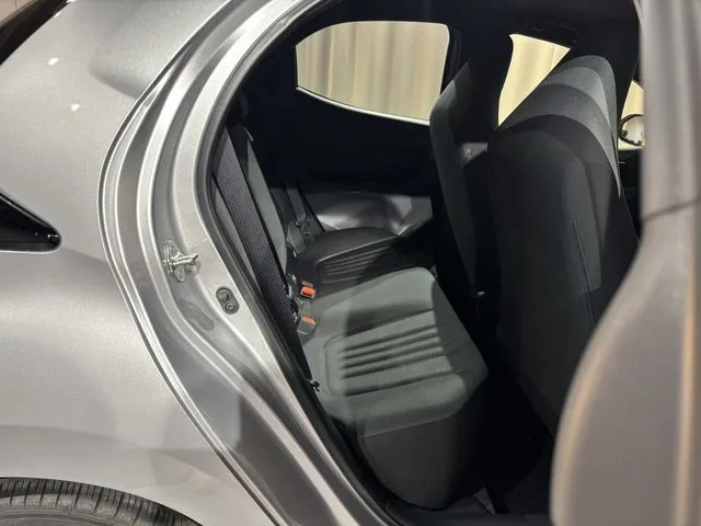 トヨタ　ヤリス