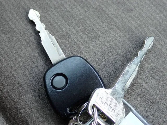 エブリイバン（スズキ）の車両写真