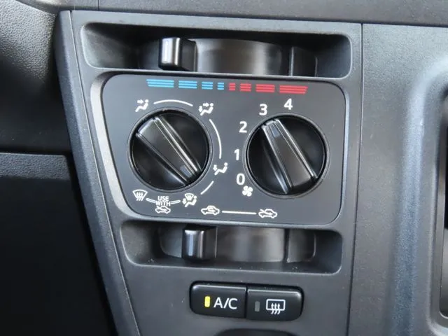 ダイハツ ハイゼットカーゴ